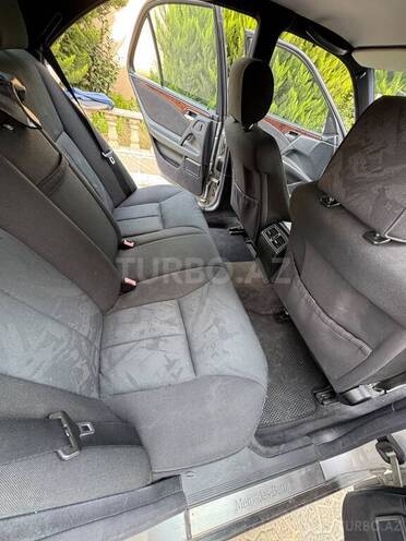 Mercedes E 240 1996, 362,135 km - 2.4 l - Bakı