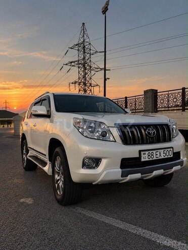 Toyota Land Cruiser Prado 2012, 380,000 km - 2.7 l - Bakı