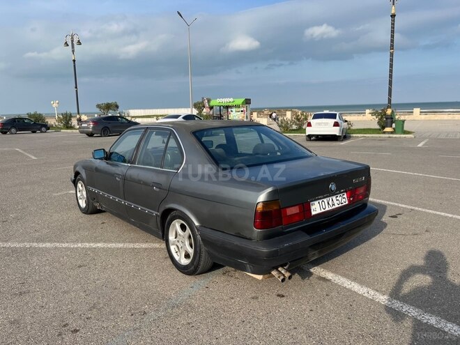 BMW 520 1988, 450,000 km - 2.0 л - Sumqayıt