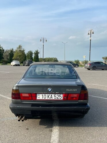 BMW 520 1988, 450,000 km - 2.0 л - Sumqayıt