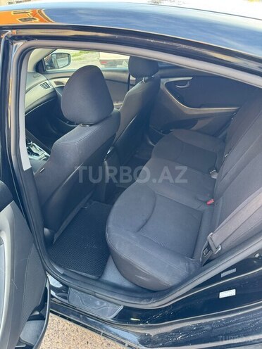 Hyundai Elantra 2015, 200,053 km - 1.8 л - Xırdalan