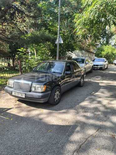 Mercedes 200 E 1992, 370,000 km - 2.0 l - Bakı
