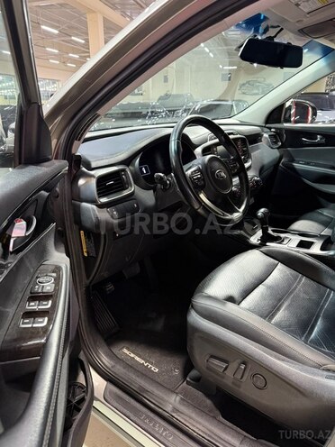 Kia Sorento 2016, 178,673 km - 2.0 l - Sumqayıt