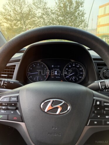 Hyundai Elantra 2017, 200,743 km - 2.0 l - Bakı