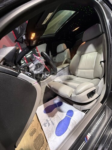 BMW 528 2012, 266,444 km - 2.0 l - Sumqayıt