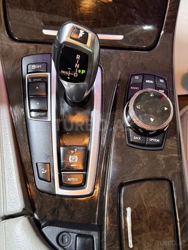 BMW 528 2012, 266,444 km - 2.0 l - Sumqayıt
