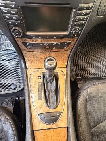 Mercedes E 280 2006, 285,000 km - 3.0 l - Bakı
