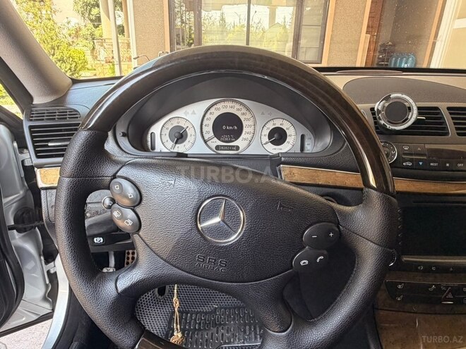 Mercedes E 280 2006, 285,000 km - 3.0 l - Bakı
