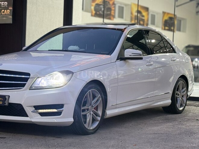 Mercedes C 180 2014, 289,305 km - 1.8 л - Bakı