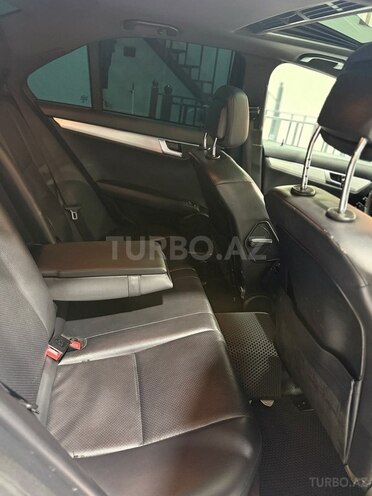 Mercedes C 180 2014, 289,305 km - 1.8 л - Bakı