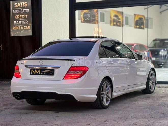 Mercedes C 180 2014, 289,305 km - 1.8 л - Bakı