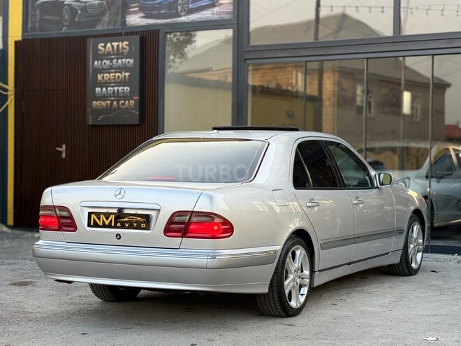Mercedes E 280 2000, 170,950 km - 2.8 l - Bakı