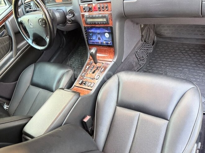 Mercedes E 280 2000, 170,950 km - 2.8 l - Bakı