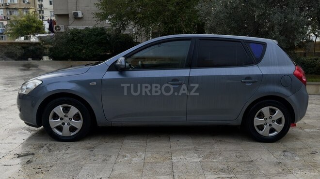 Kia Ceed 2007, 395,605 km - 1.6 l - Bakı