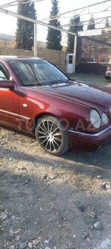 Mercedes E 280 1996, 387,610 km - 2.8 l - Gəncə