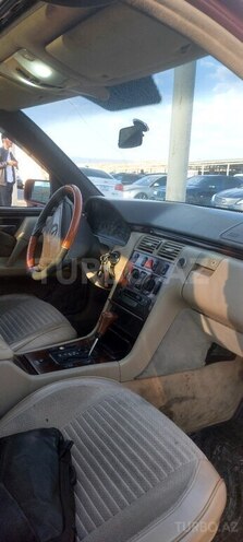 Mercedes E 280 1996, 387,610 km - 2.8 l - Gəncə
