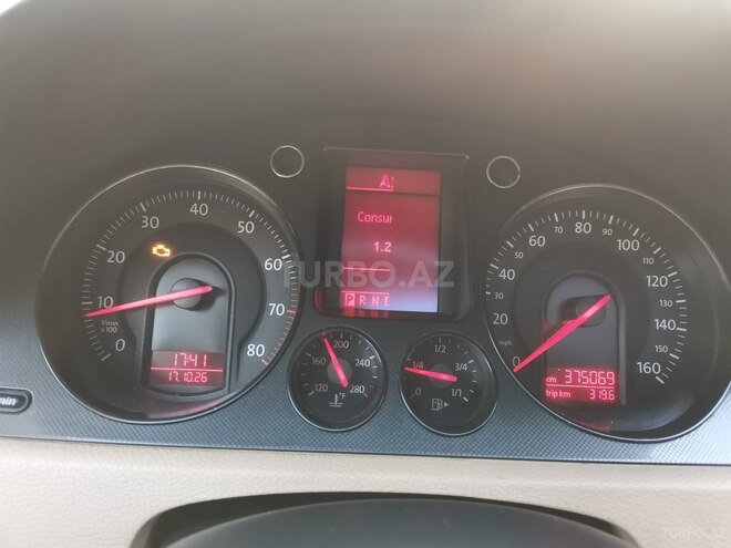 Volkswagen Passat 2005, 375,000 km - 2.0 l - Lənkəran