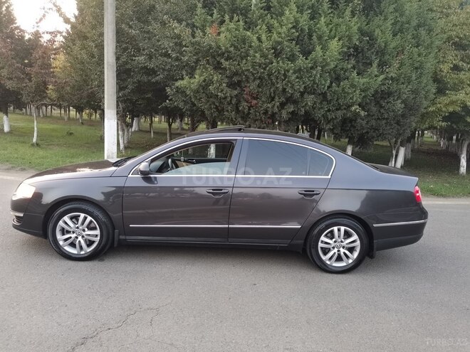 Volkswagen Passat 2005, 375,000 km - 2.0 l - Lənkəran