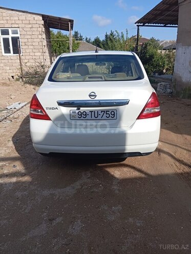 Nissan Tiida 2007, 250,000 km - 1.6 l - Bakı