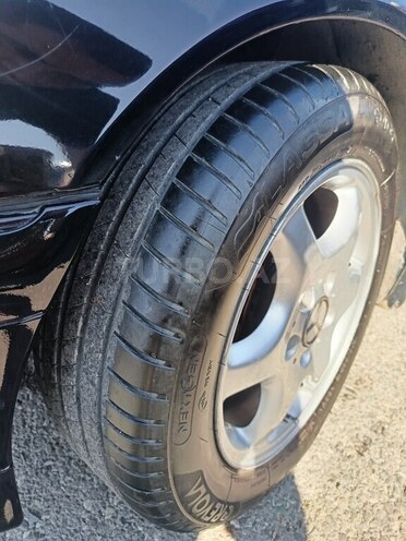 Mercedes C 230 2000, 237,485 km - 2.3 л - Bakı