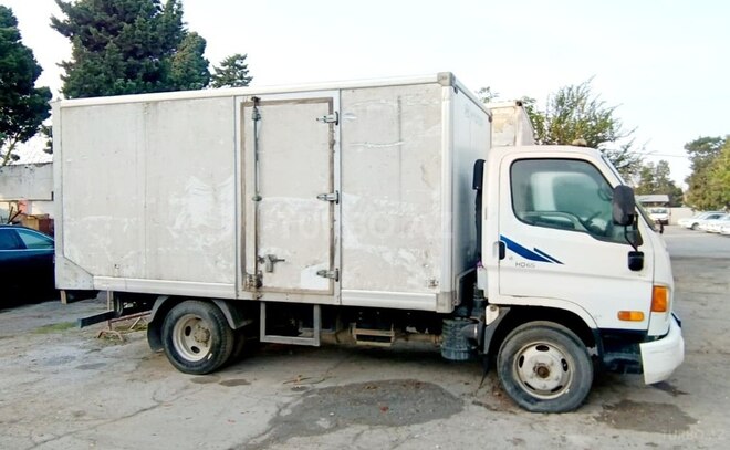 Hyundai HD-65 2014, 263,800 km - 3.9 l - Bakı