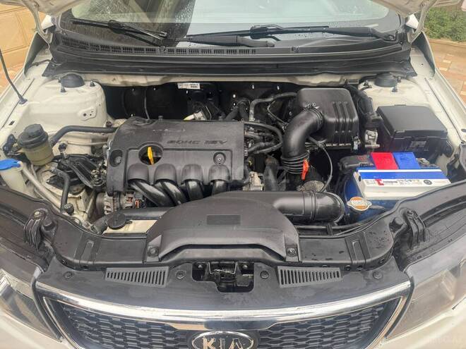 Kia Cerato 2010, 240,000 km - 1.6 l - Siyəzən