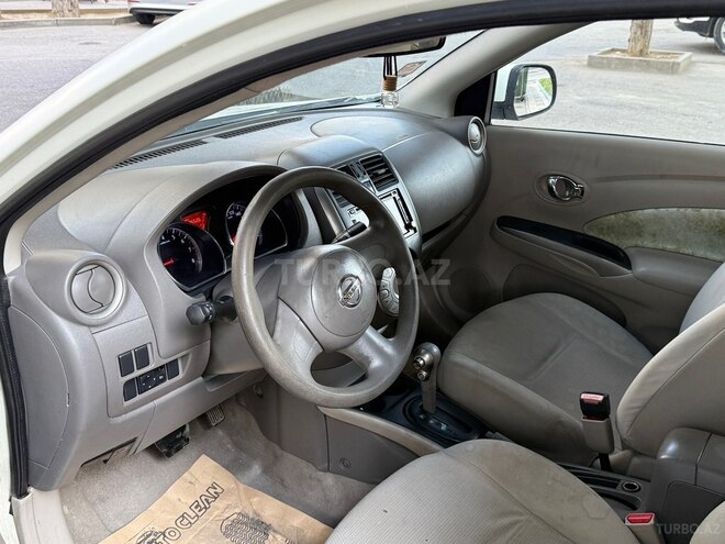 Nissan Sunny 2013, 276,000 km - 1.5 l - Bakı