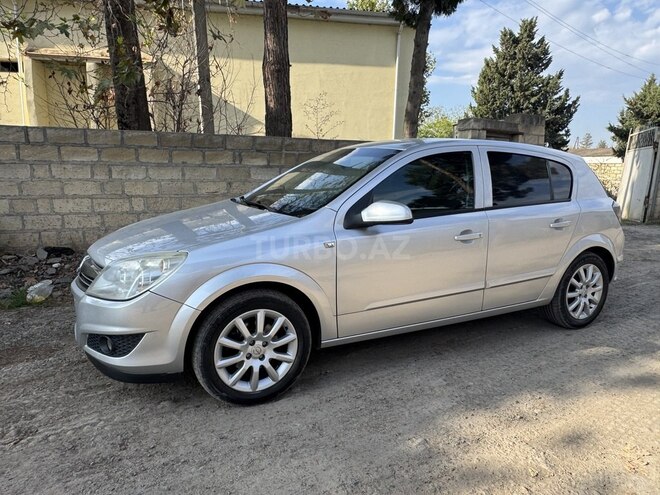 Opel Astra 2008, 192,000 km - 1.4 l - Tovuz