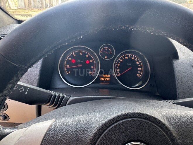 Opel Astra 2008, 192,000 km - 1.4 l - Tovuz
