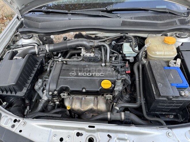 Opel Astra 2008, 192,000 km - 1.4 l - Tovuz