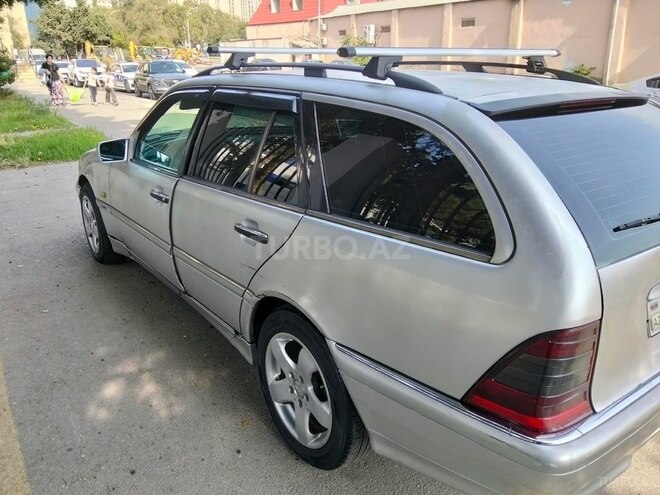 Mercedes C 220 2000, 877,000 km - 2.2 l - Bakı