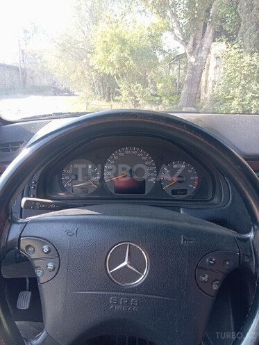 Mercedes E 280 1997, 235,000 km - 2.8 л - Sumqayıt