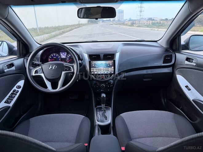 Hyundai Accent 2013, 228,400 km - 1.6 л - Bakı