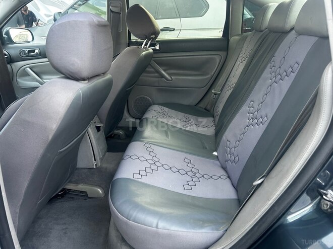 Volkswagen Passat 2002, 313,822 km - 1.8 l - Bakı