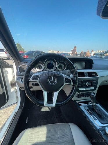 Mercedes C 250 2013, 317,000 km - 1.8 л - Bakı