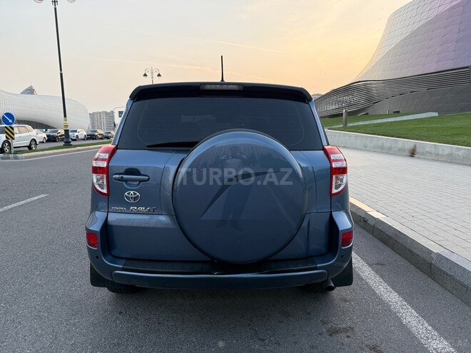 Toyota RAV4 2011, 115,000 km - 2.0 l - Bakı