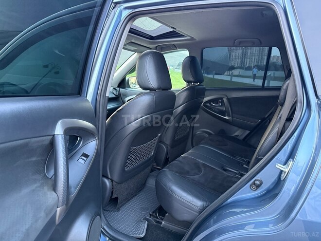 Toyota RAV4 2011, 115,000 km - 2.0 l - Bakı
