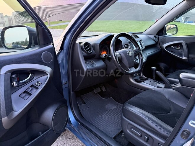 Toyota RAV4 2011, 115,000 km - 2.0 l - Bakı