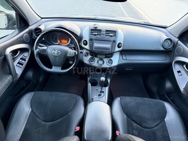 Toyota RAV4 2011, 115,000 km - 2.0 l - Bakı
