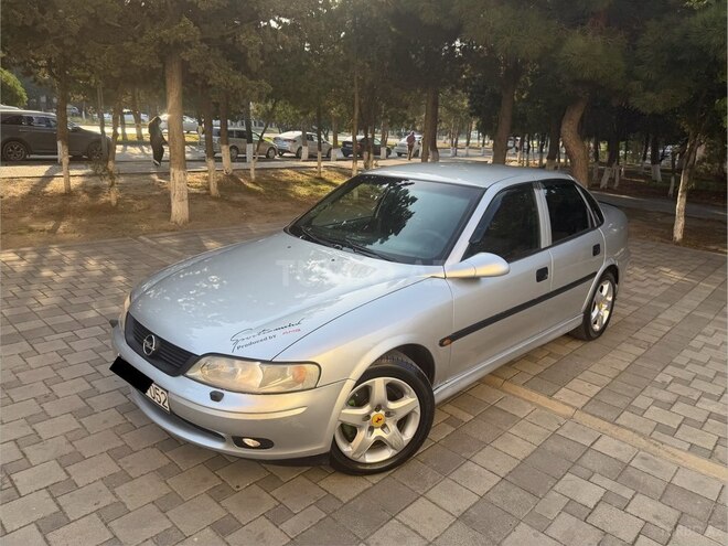 Opel Vectra 2000, 280,000 km - 1.8 l - Sumqayıt