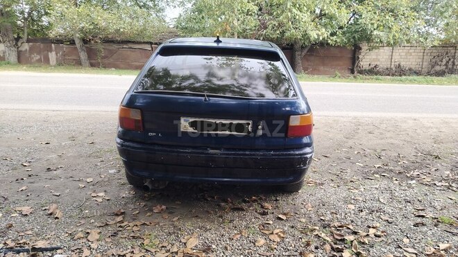 Opel Astra 1994, 275,685 km - 1.6 l - Quba