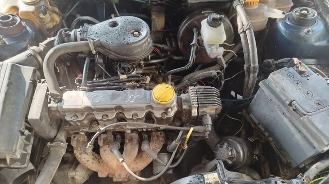 Opel Astra 1994, 275,685 km - 1.6 l - Quba