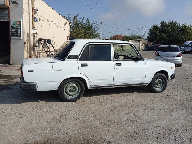LADA (VAZ) 2107 2001, 444,400 km - 1.6 л - Bakı