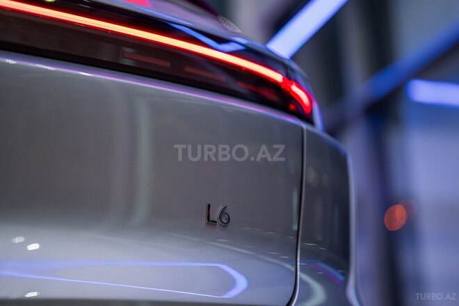 Li Auto  2026, 0 km - 1.5 l - Bakı