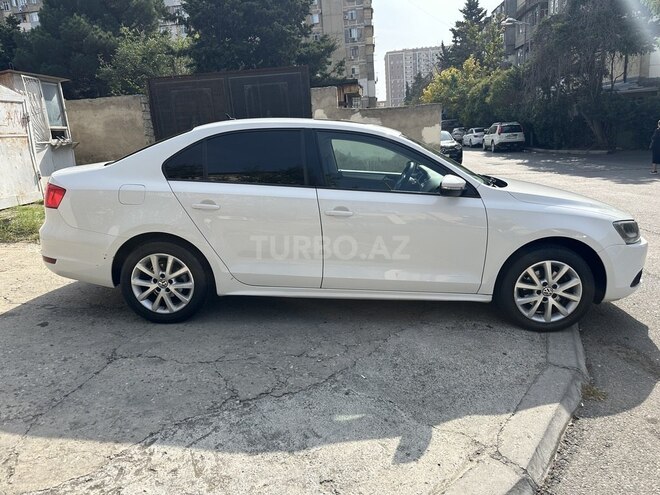 Volkswagen Jetta 2013, 173,000 km - 2.0 l - Bakı