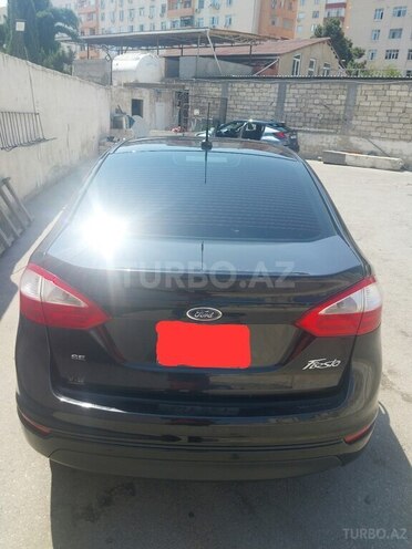 Ford Fiesta 2014, 273,000 km - 1.6 l - Bakı