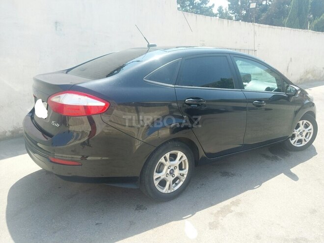 Ford Fiesta 2014, 273,000 km - 1.6 l - Bakı