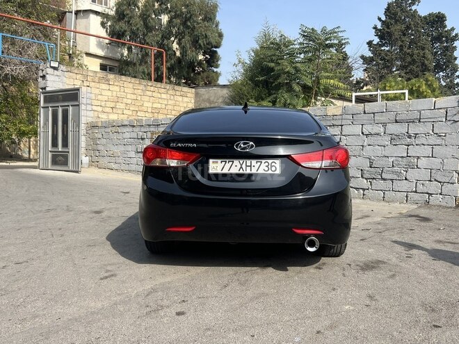 Hyundai Elantra 2011, 214,000 km - 1.8 л - Bakı