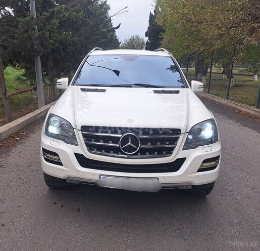 Mercedes ML 350 4MATIC 2010, 330,000 km - 3.0 l - Bakı