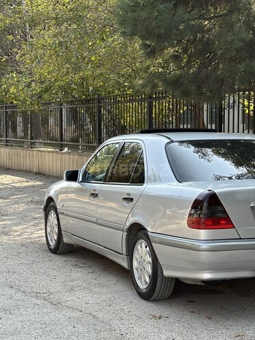 Mercedes C 180 2000, 506,943 km - 1.8 л - Bakı